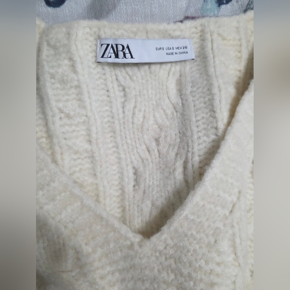 Zara Ivory Sweater Vest Size S Cable Knit Oversized Cropped Cozy Sleeveless - Picture 7 of 8